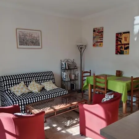 T2 Climatise Avec Jardin Privatif Et Stationnement 아파트