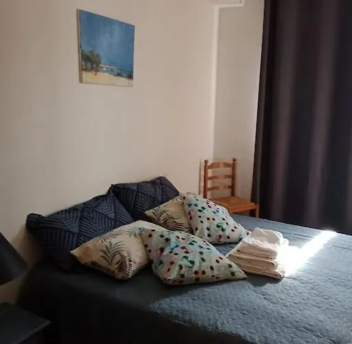 T2 Climatise Avec Jardin Privatif Et Stationnement Apartamento