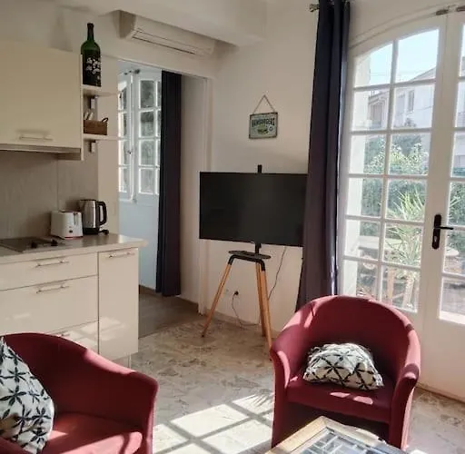 T2 Climatise Avec Jardin Privatif Et Stationnement Apartamento Perpinhã